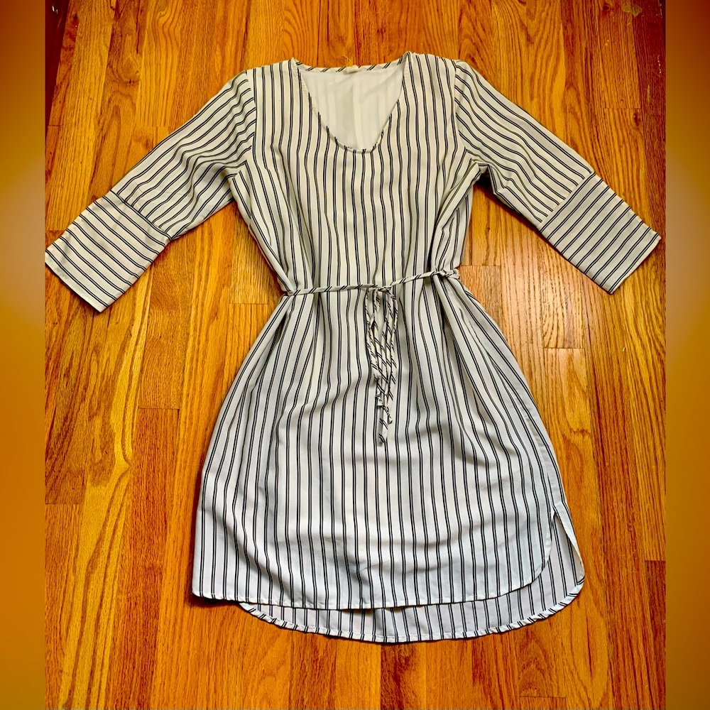 Black and white dress size Small